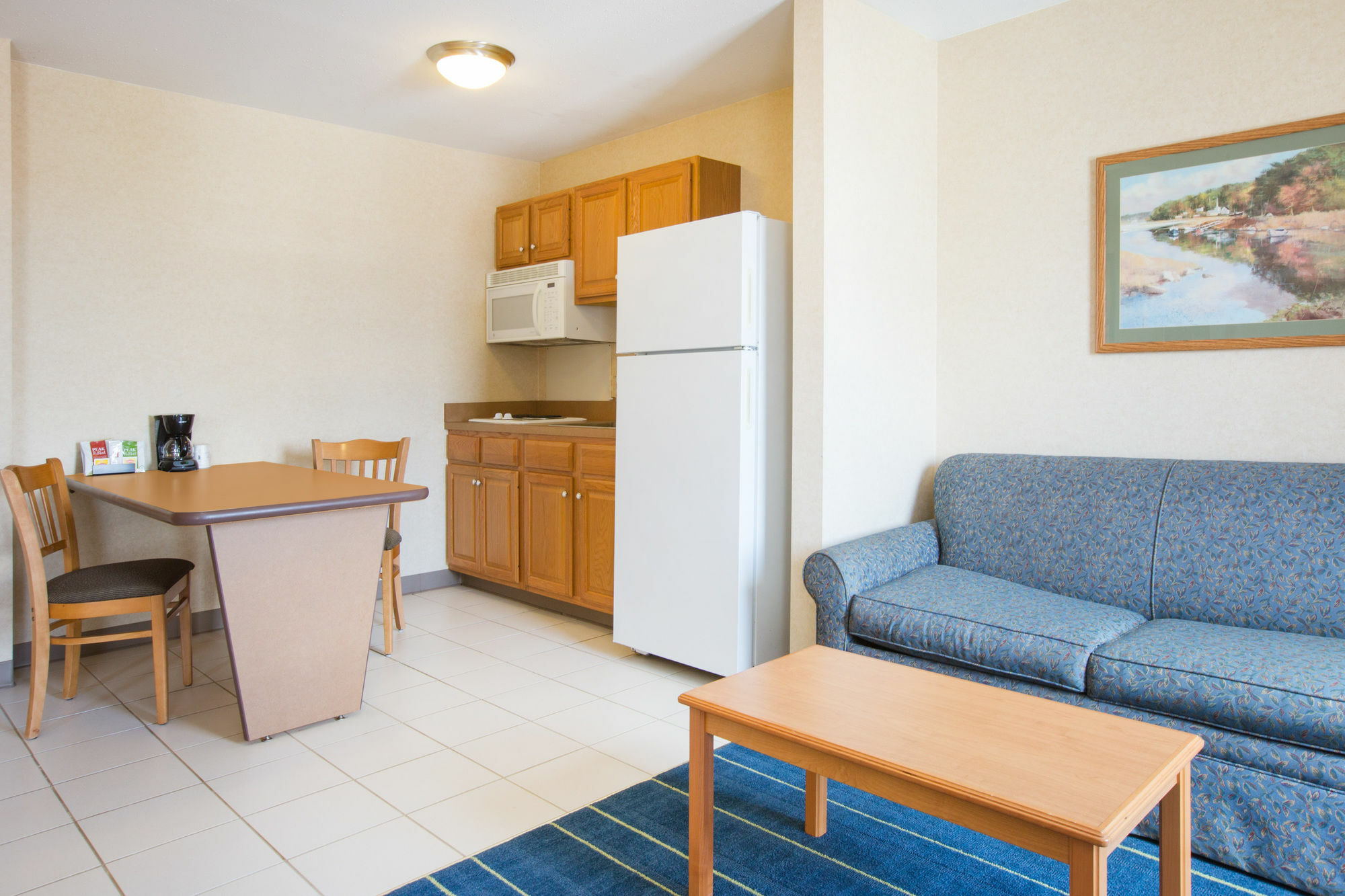 Days Inn & Suites By Wyndham Bridgeport - Clarksburg Exterior foto